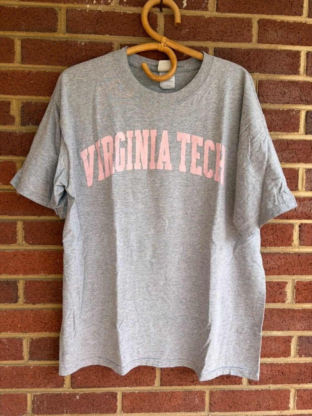 Virginia Tech Pink Gray T-shirt Women's Large